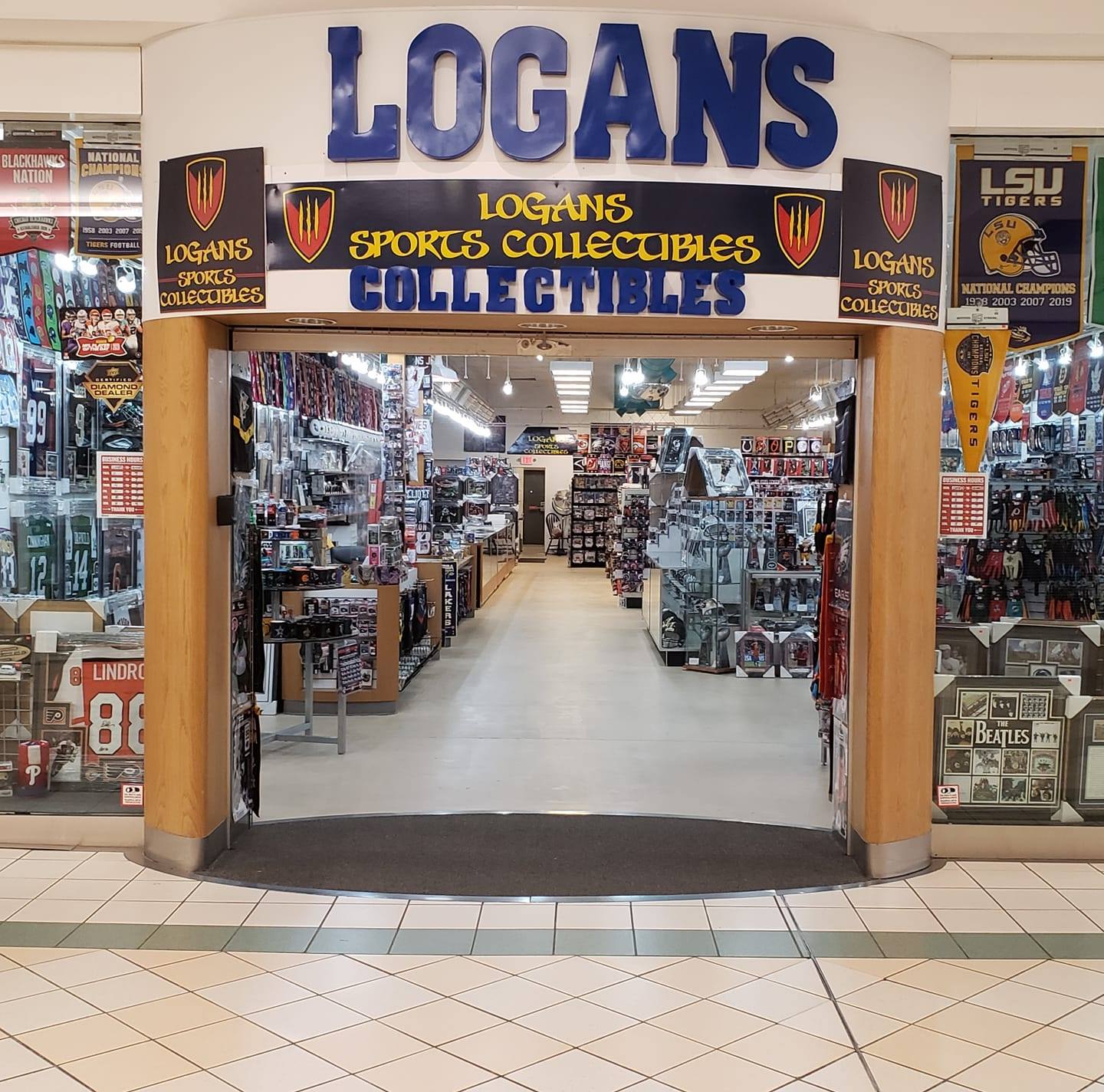 Logans Sports Collectibles